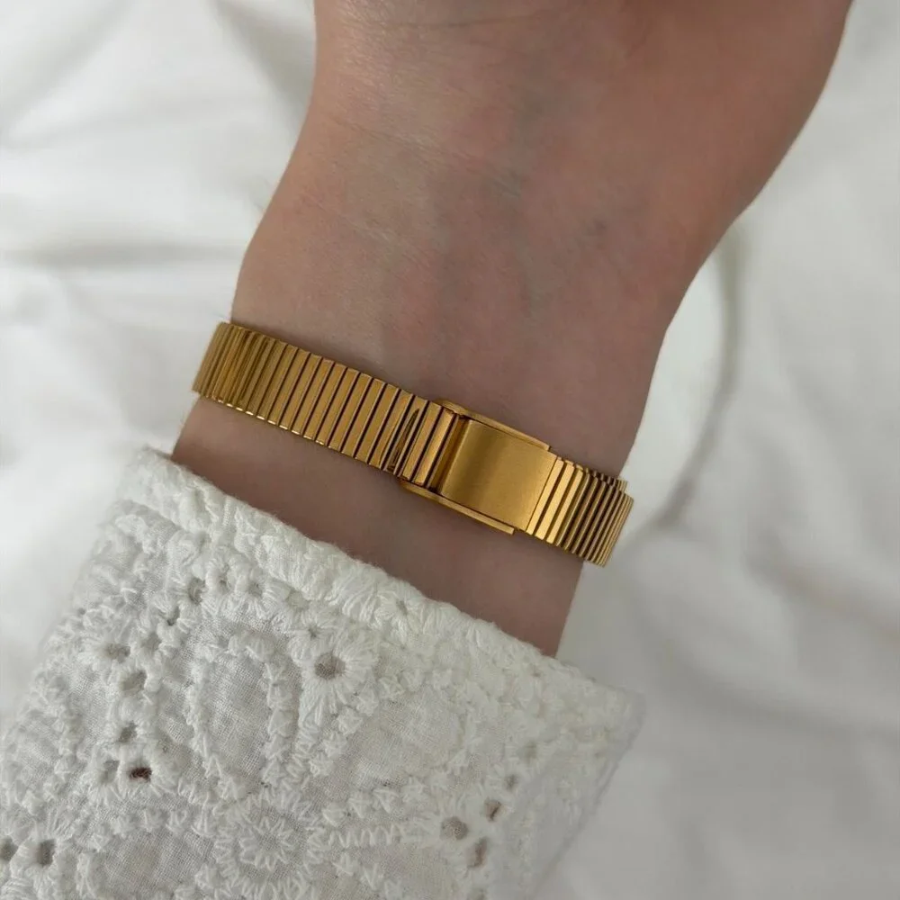 Sku 0481 gold white mini watch vintage vibe‎ + in a gift box Stainless steel